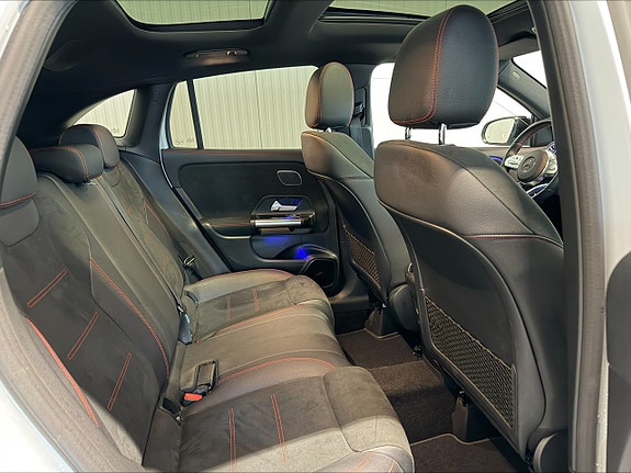 Mercedes-Benz GLA250 e 17 of 24