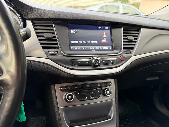 Opel Astra 22 of 30