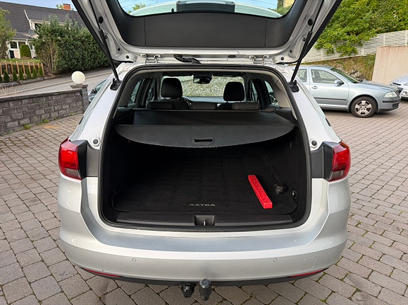 Opel Astra 17 of 30