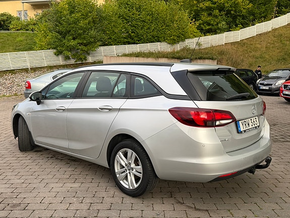 Opel Astra 10 of 30
