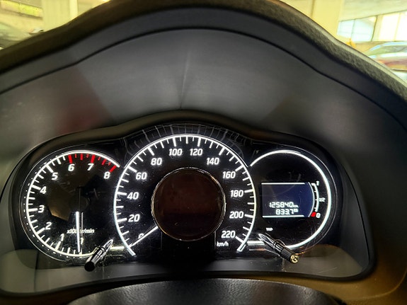 Nissan Note 9 of 12