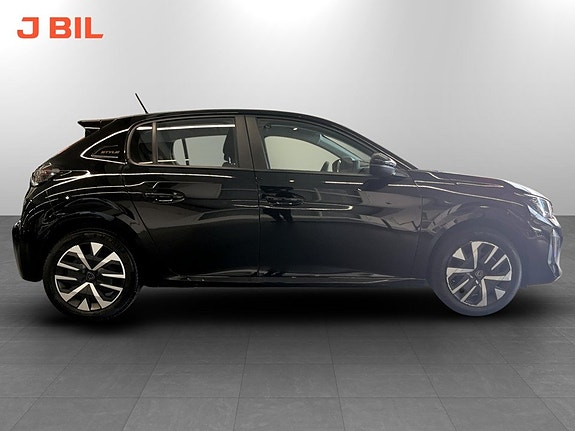 Peugeot 208 17 of 22