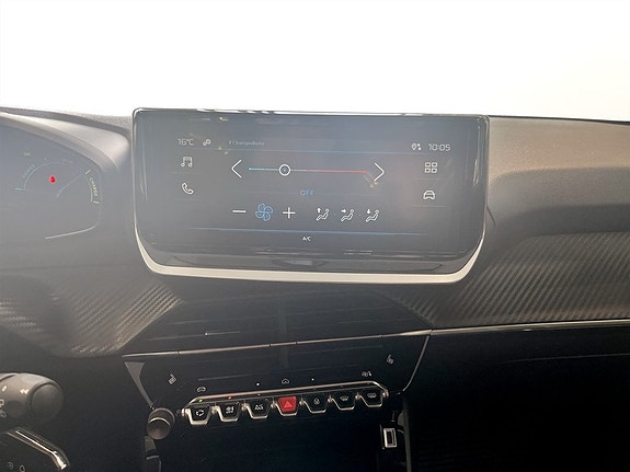 Peugeot 208 11 of 22