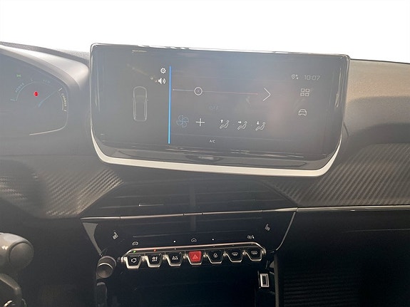 Peugeot 208 10 of 22