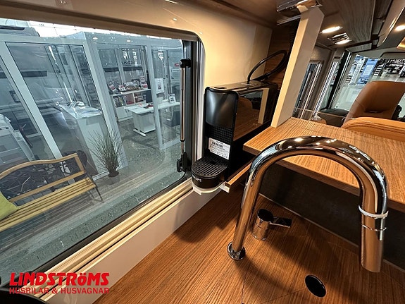 Carthago c-line I 5.9 XL LE (MB) 21 of 27