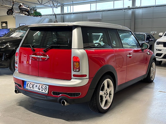 MINI Clubman Cooper S 17 of 19