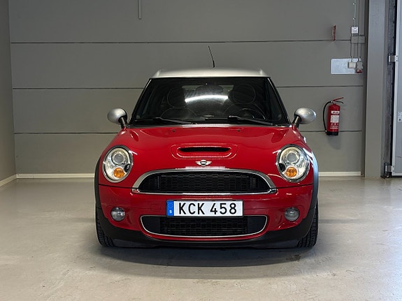 MINI Clubman Cooper S 4 of 19