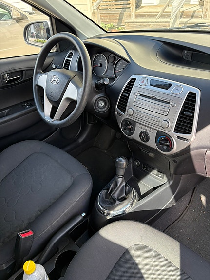 Hyundai i20 3 of 4