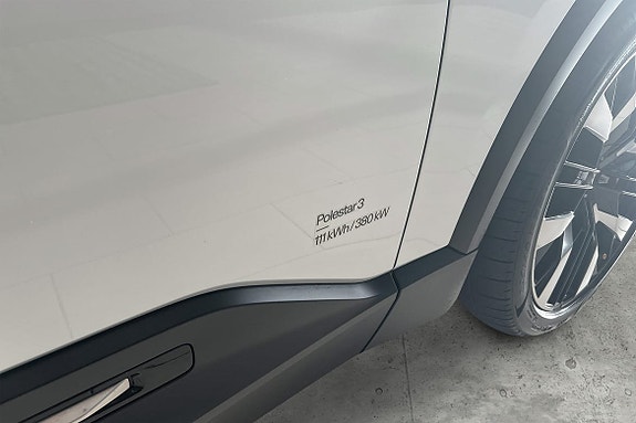 Polestar 3 18 of 30