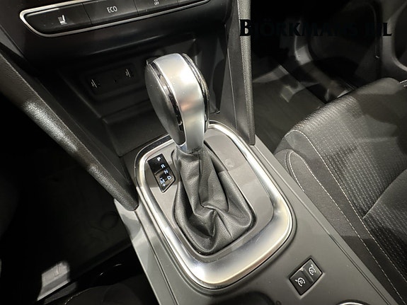 Renault Megane 12 of 14
