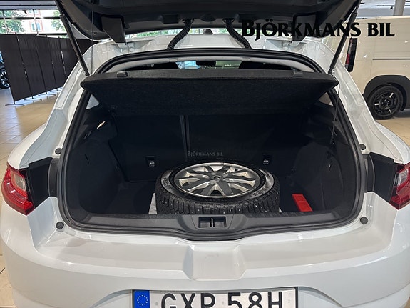 Renault Megane 14 of 14