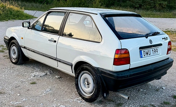 Volkswagen Polo 3 of 5