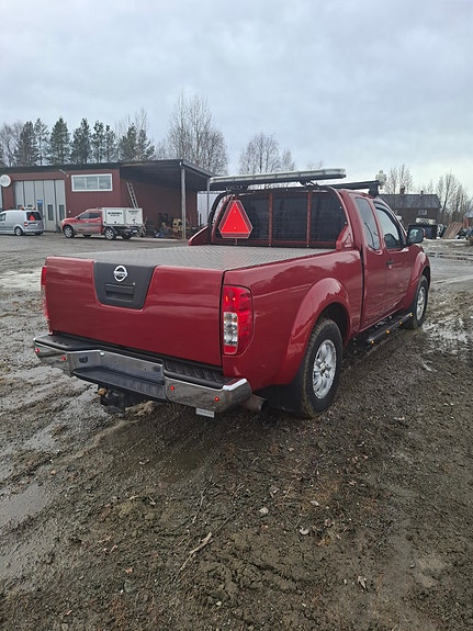 Nissan Navara 4 of 12