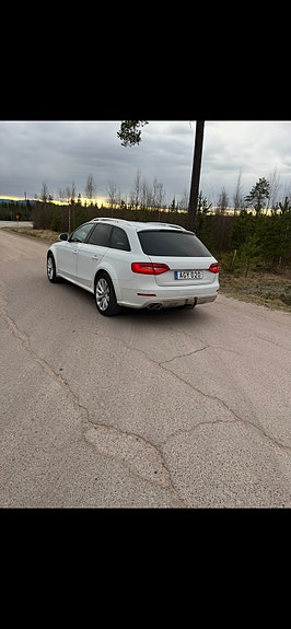 Audi A4 allroad 3 of 6