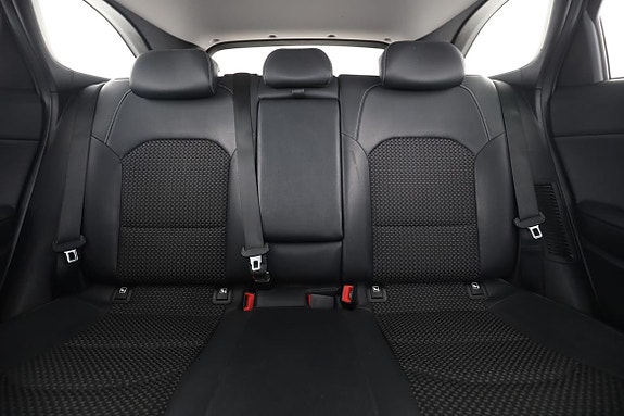 Kia Ceed 16 of 30