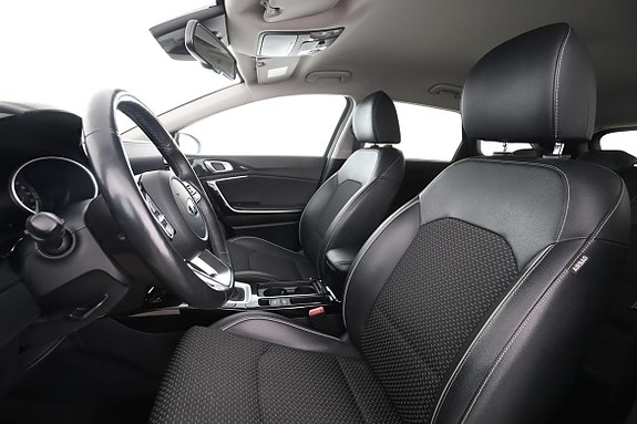 Kia Ceed 11 of 30