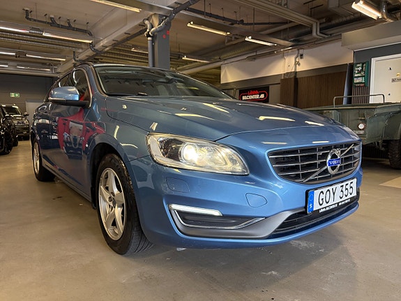 Volvo V60 5 of 22