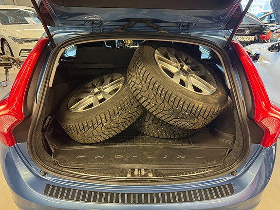 Volvo V60 22 of 22