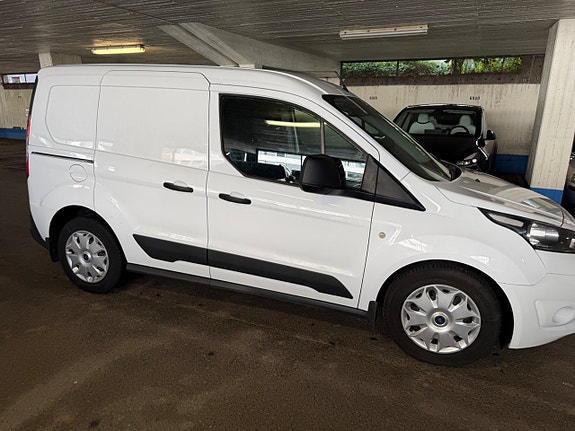 Ford Transit Connect 8 of 15