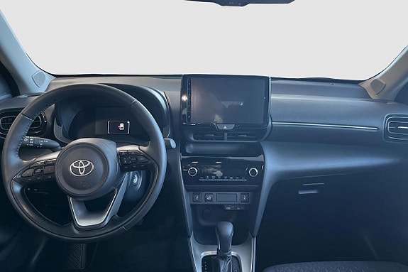 Toyota Yaris Cross 9 of 12