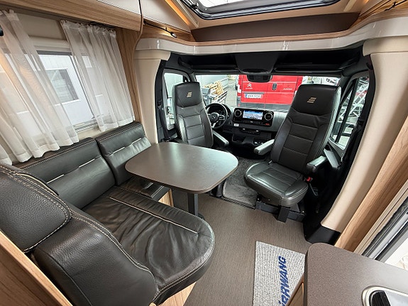 Hymer ML-T 580 Mercedes 200HK Automat! Långbädd! Luftfjädring! 200Ah litium! Solcell med kabel! Läderklädsel! 6,98m! 15 of 20