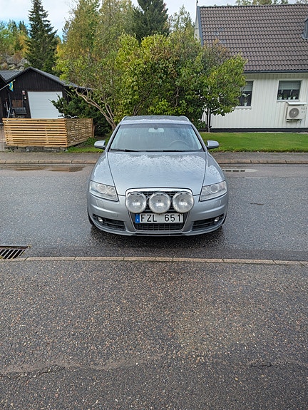 Audi A6 2 of 6