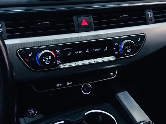 Audi A4 14 of 24