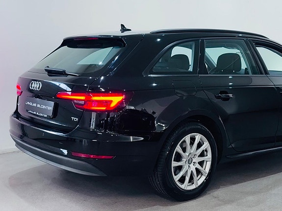 Audi A4 23 of 24