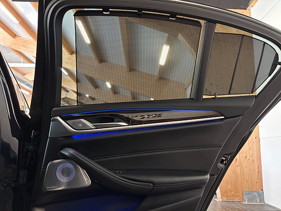 BMW M550i 28 of 30