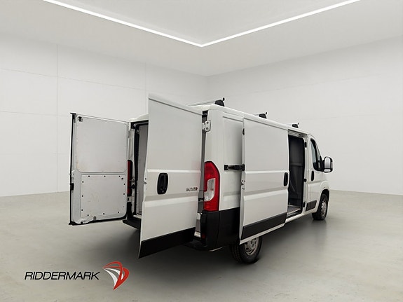 Peugeot Boxer 11 of 29