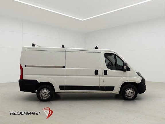 Peugeot Boxer 2 of 29