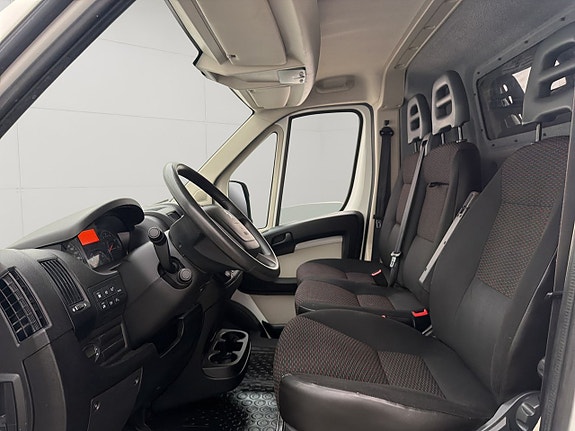 Peugeot Boxer 16 of 29
