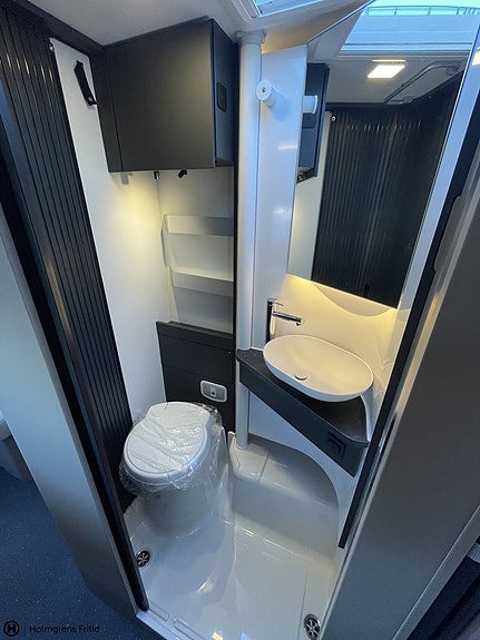 Adria Compact Supreme DL | TRUMA D6E | FACE-TO-FACE SOFFA | 16 of 24