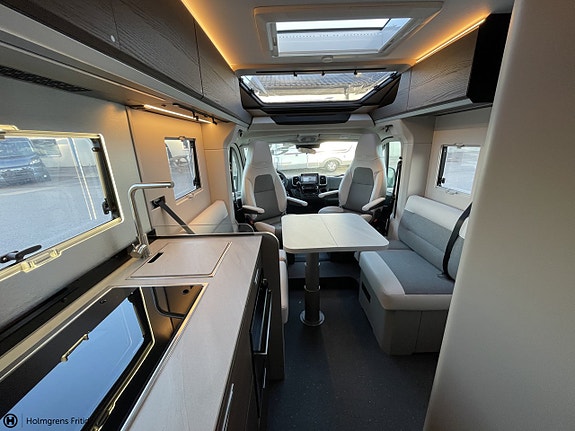 Adria Compact Supreme DL | TRUMA D6E | FACE-TO-FACE SOFFA | 18 of 24
