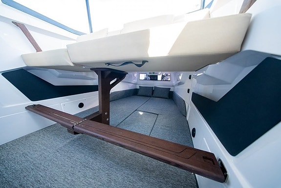 Axopar 29 Cross Cabin Mercury V8 300hk Höstkampanj 10 of 10