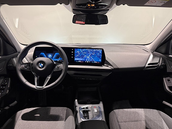 BMW 120 12 of 18