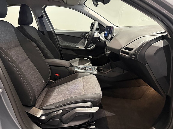 BMW 120 8 of 18