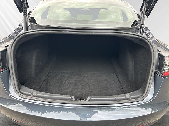 Tesla Model 3 26 of 26