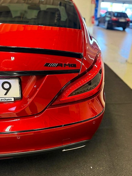 Mercedes-Benz CLS400 9 of 19