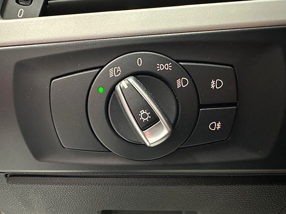 BMW 320d 13 of 20