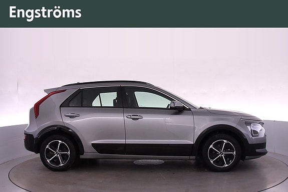 Kia Niro 2 of 15
