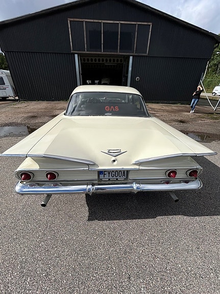 Chevrolet Bel Air 3 of 16