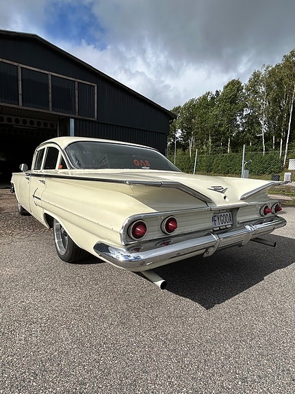 Chevrolet Bel Air 4 of 16