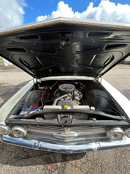 Chevrolet Bel Air 15 of 16