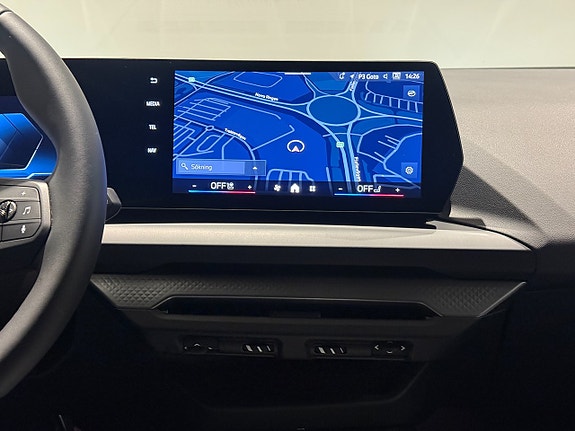 BMW 120 15 of 18