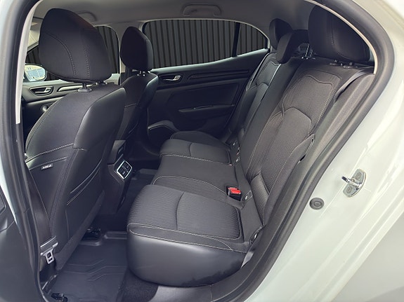 Renault Megane 14 of 19
