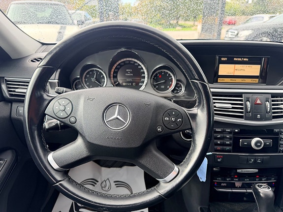 Mercedes-Benz E250 14 of 20