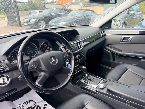 Mercedes-Benz E250 9 of 20