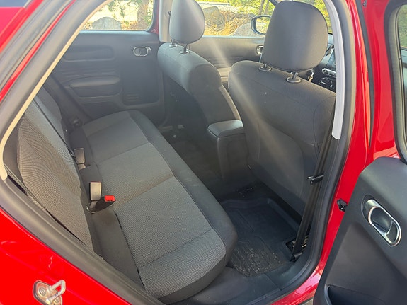 Citroen C4 Cactus 8 of 8