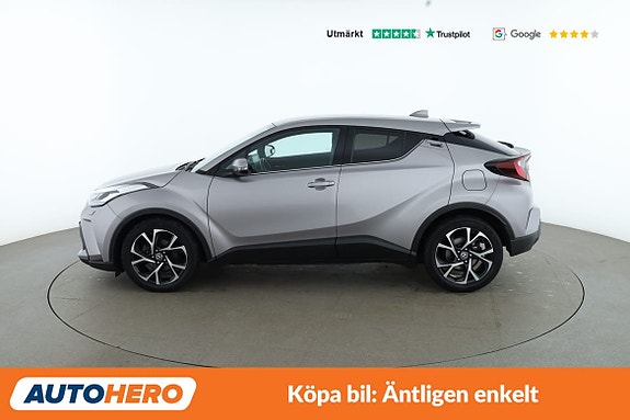 Toyota C-HR 2 of 30